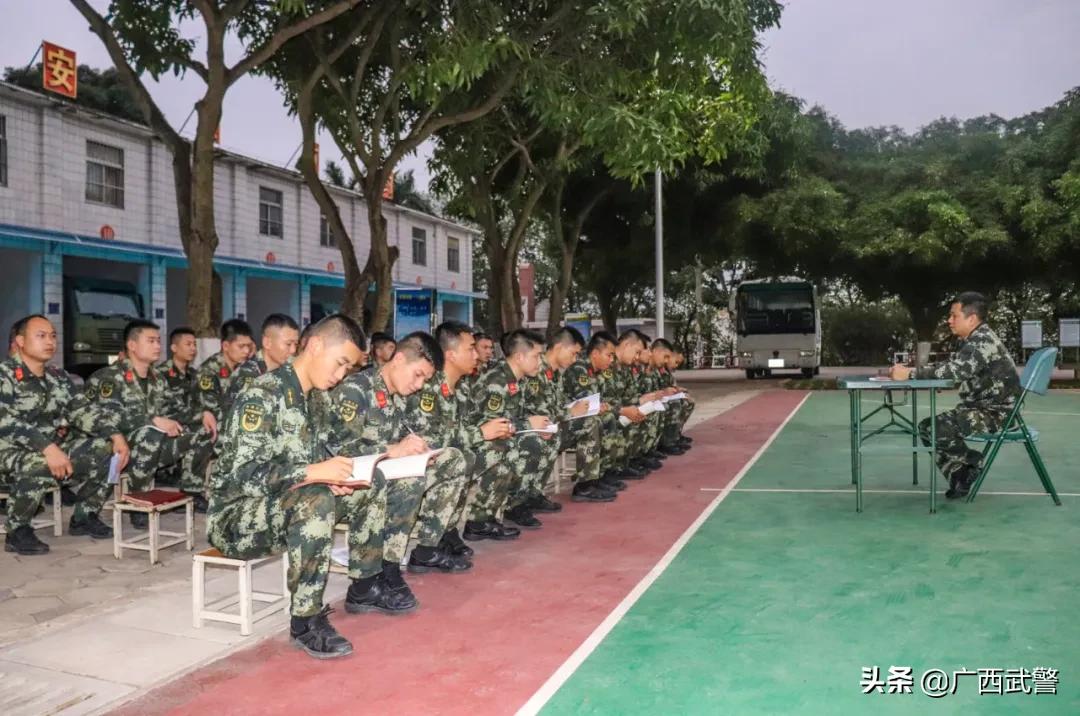 閮ㄩ槦椹炬牎,璁告槍閮ㄩ槦椹炬牎