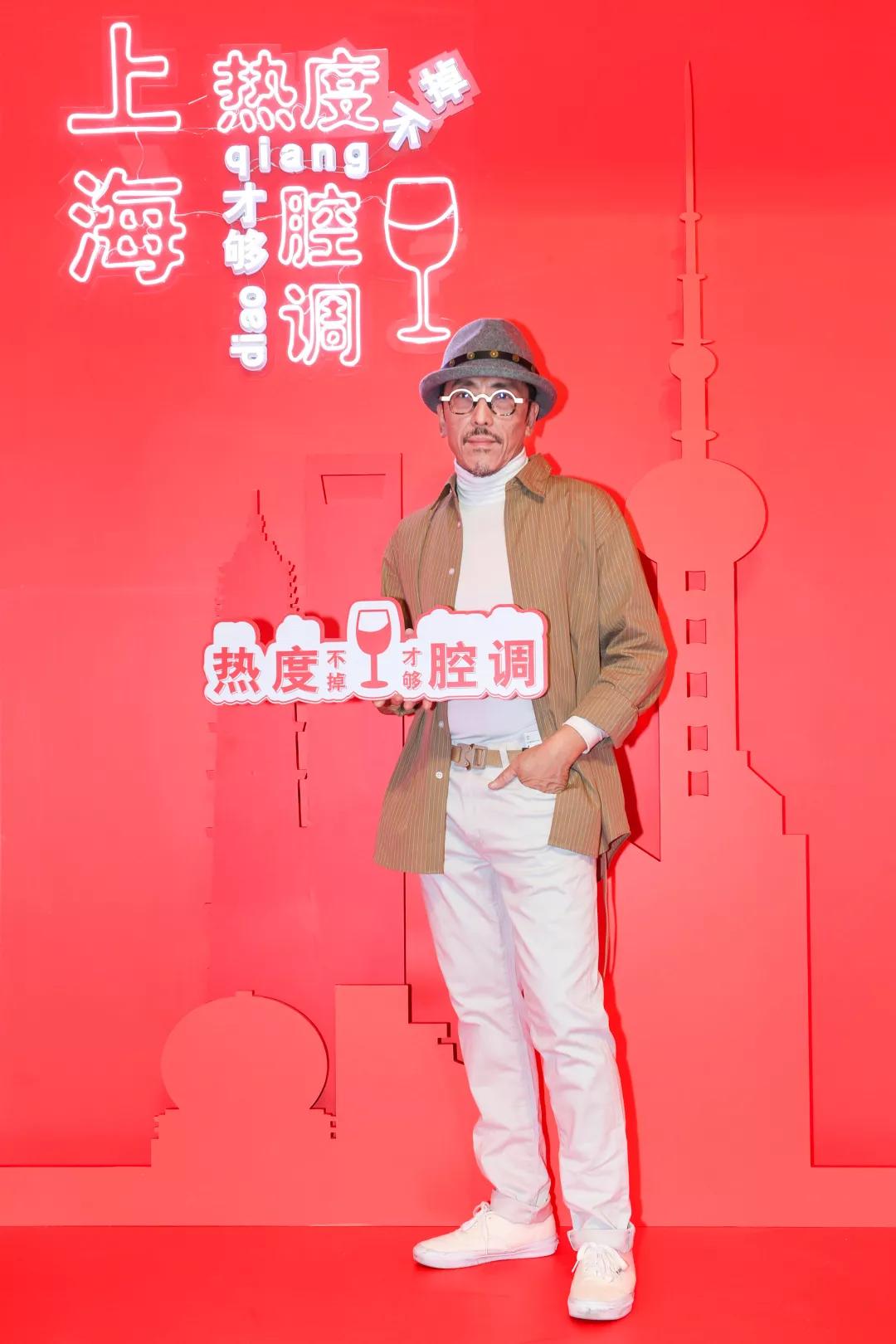 冬天下身穿暖和还是上身穿暖和,冬天想穿的很薄也保暖怎么穿