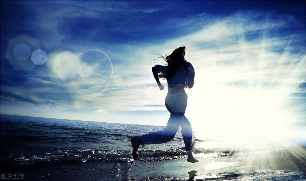 老中医传的一个健身动作,87岁老中医分享健身高招