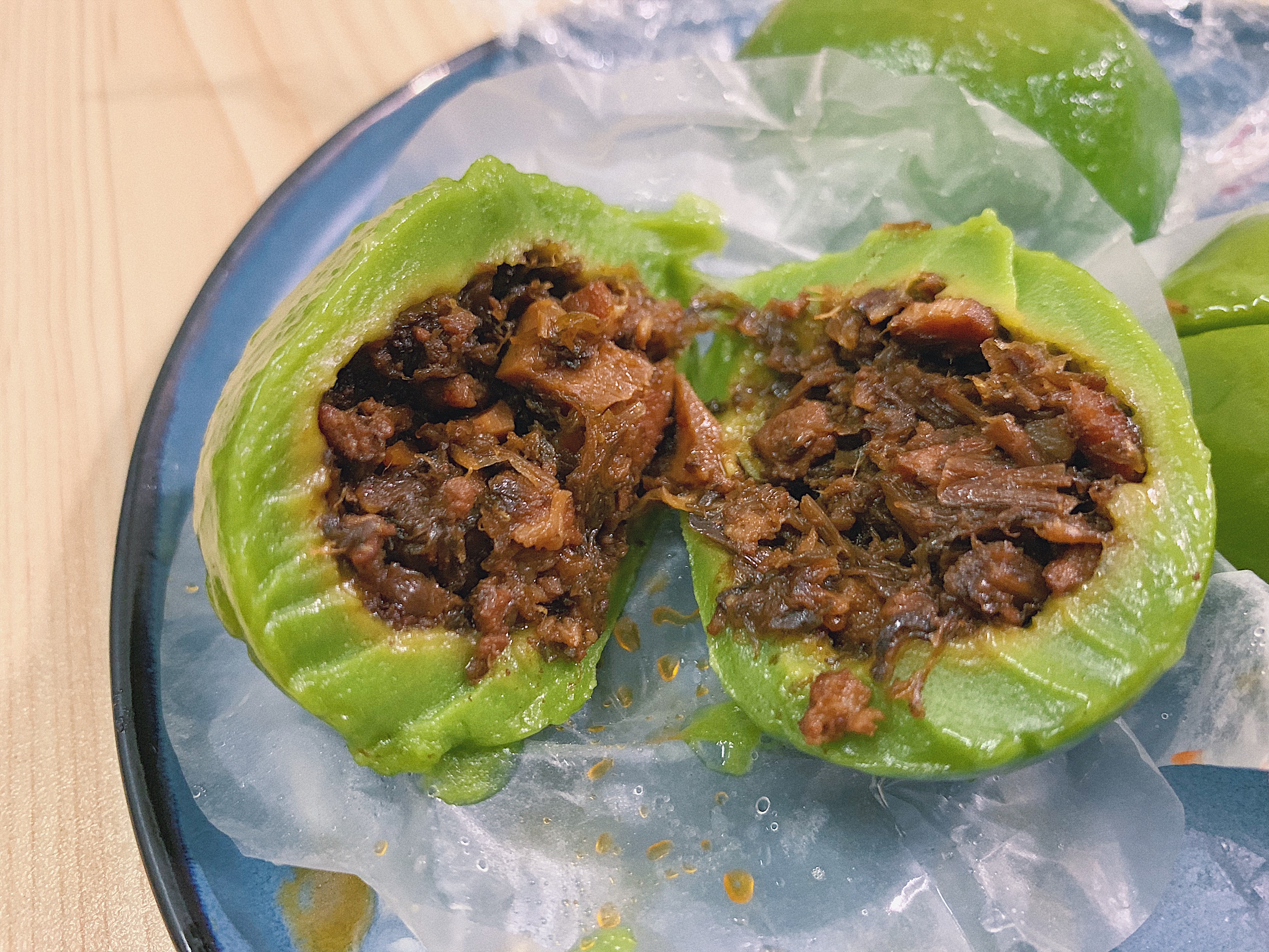 好几年没吃到青团,终于吃到苏州的青团