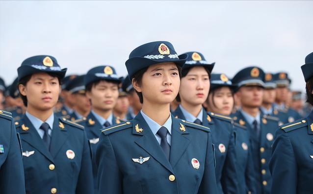 大专在校生当兵待遇怎么样,在校生当兵与毕业生当兵有区别吗