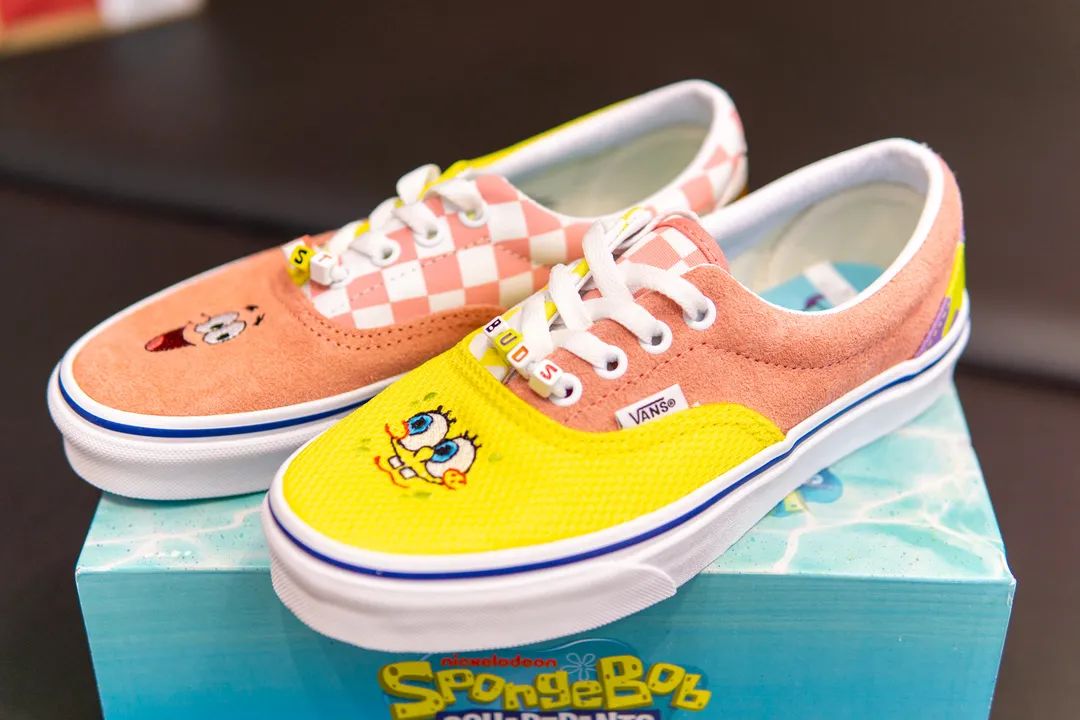 买护肤品送口红,买护肤品送化妆品