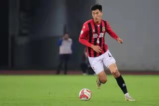 我自横刀向天笑去留肝胆两昆仑图,历史所有球员最佳阵容