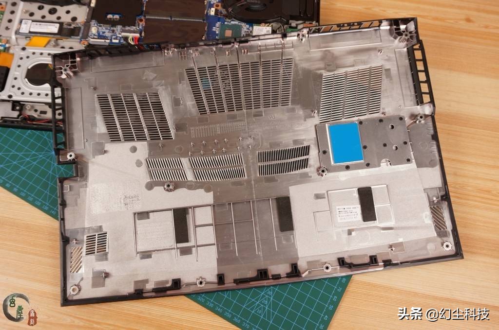 机械革命深海泰坦支持dp吗,机械革命深海泰坦x10ti-s游戏测试