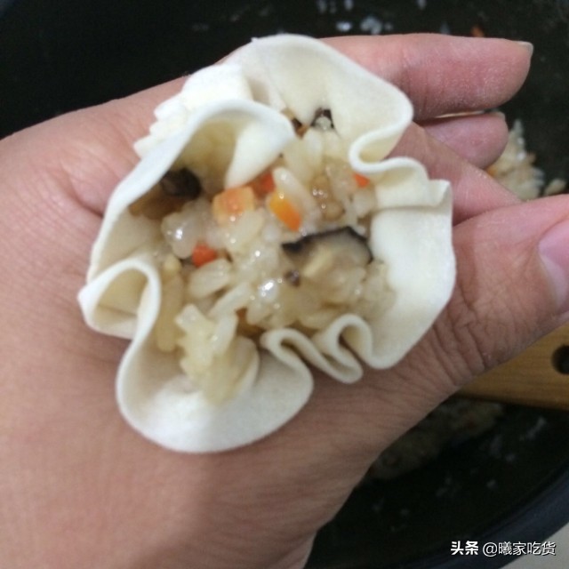 烧麦用的是蒸饺皮还是水饺皮,包水饺剩下的面能做什么