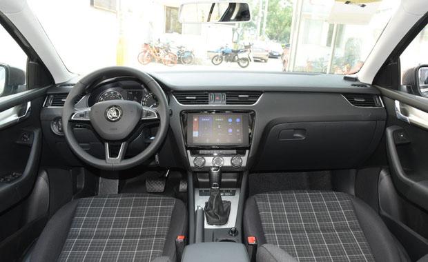 被忽略的德系好车!省油还亲民,降到8.37万,明锐值得买吗?