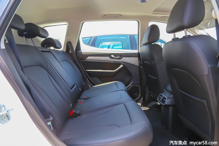 18款哈弗h6coupe红标超豪华款,运动款h6