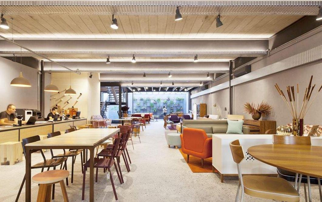 为什么网上的沙发才一两百,为什么真皮沙发才三四千块钱