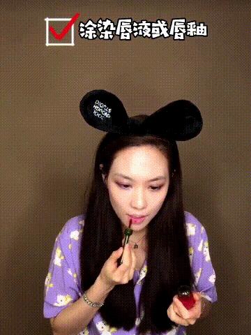 怎么能防止口红掉色,防止口红掉色小窍门