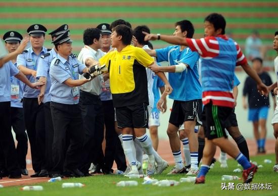 中国足球罢赛风波,足球不满裁判集体罢赛