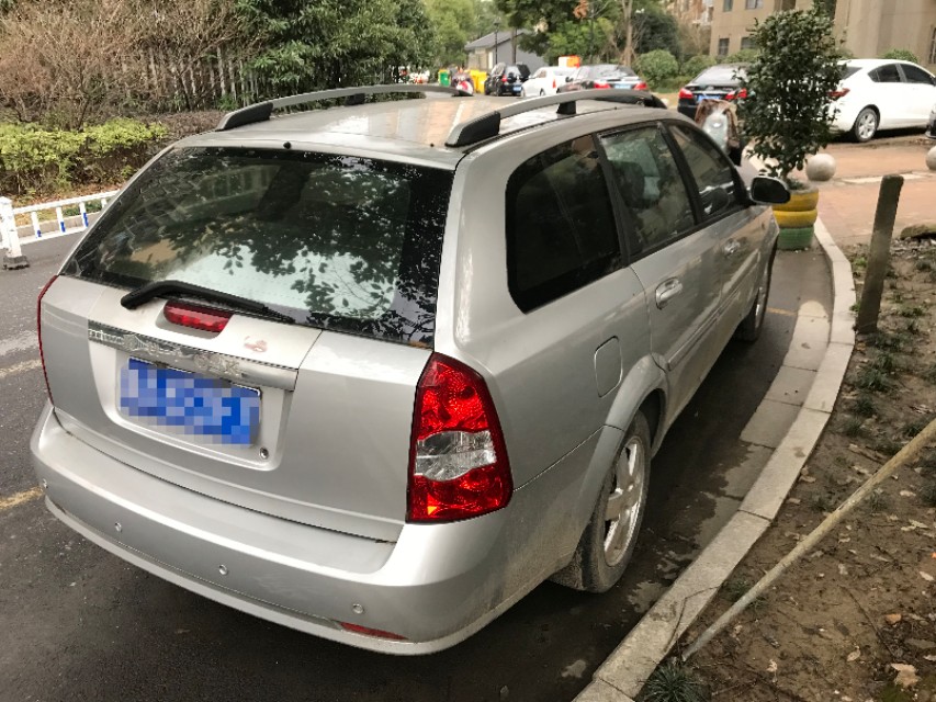 瓦罐迷,二手别克凯越旅行车