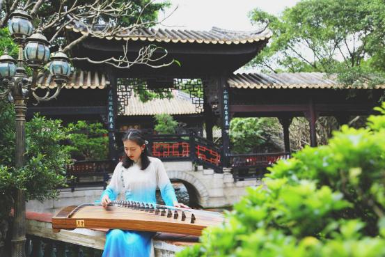 初学古筝买什么古筝好,初学古筝买什么样的古筝最好
