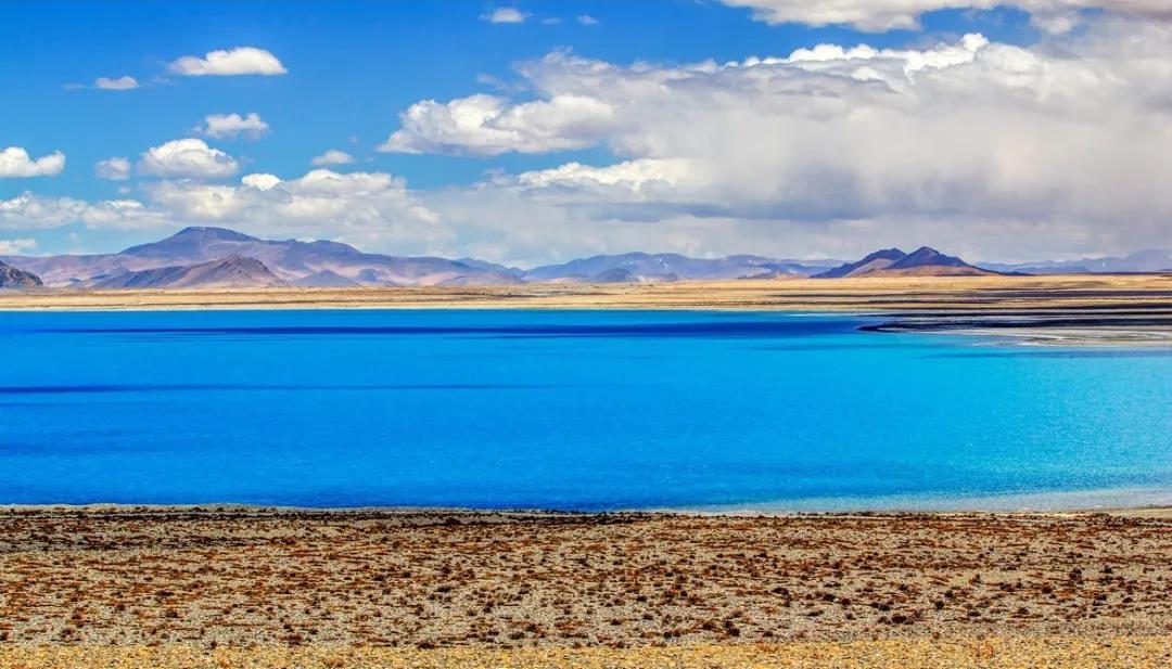 酸奶糊,酸奶湖6月份风景