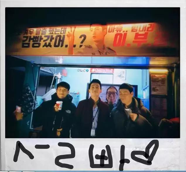 恋爱六年秀恩爱图片,你们还记得第一次公开秀恩爱吗