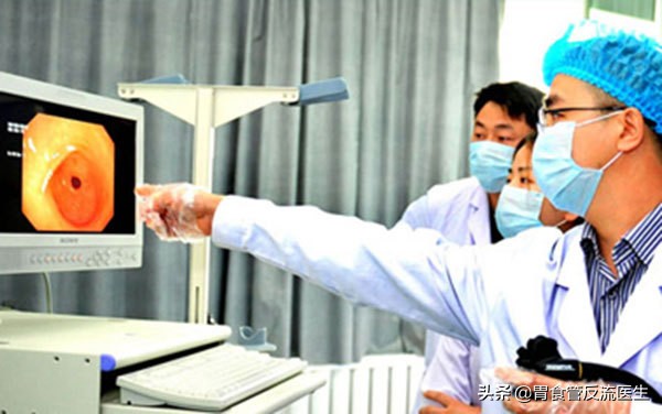 呕吐后食道有异物感吞咽疼痛,偶尔有呕吐感是什么原因