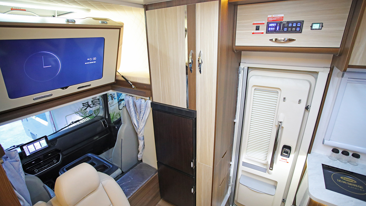 法美瑞海角七号轻卡房车尊尚版,2024款海角七号房车评测