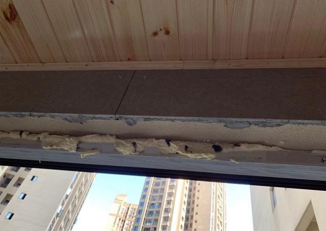 窗顶不贴瓷砖怎么办,窗户边不贴砖怎么处理