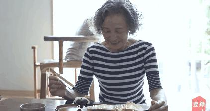 75岁日本家庭主妇日常,日本中年家庭主妇一天的真实生活