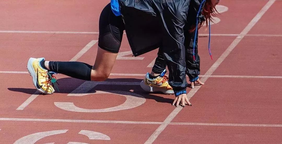 offwhite钉子跑步鞋,off-white鞋怎么买