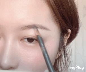 学习化妆初学者建议要学哪些,新手学化妆要先学哪些基础