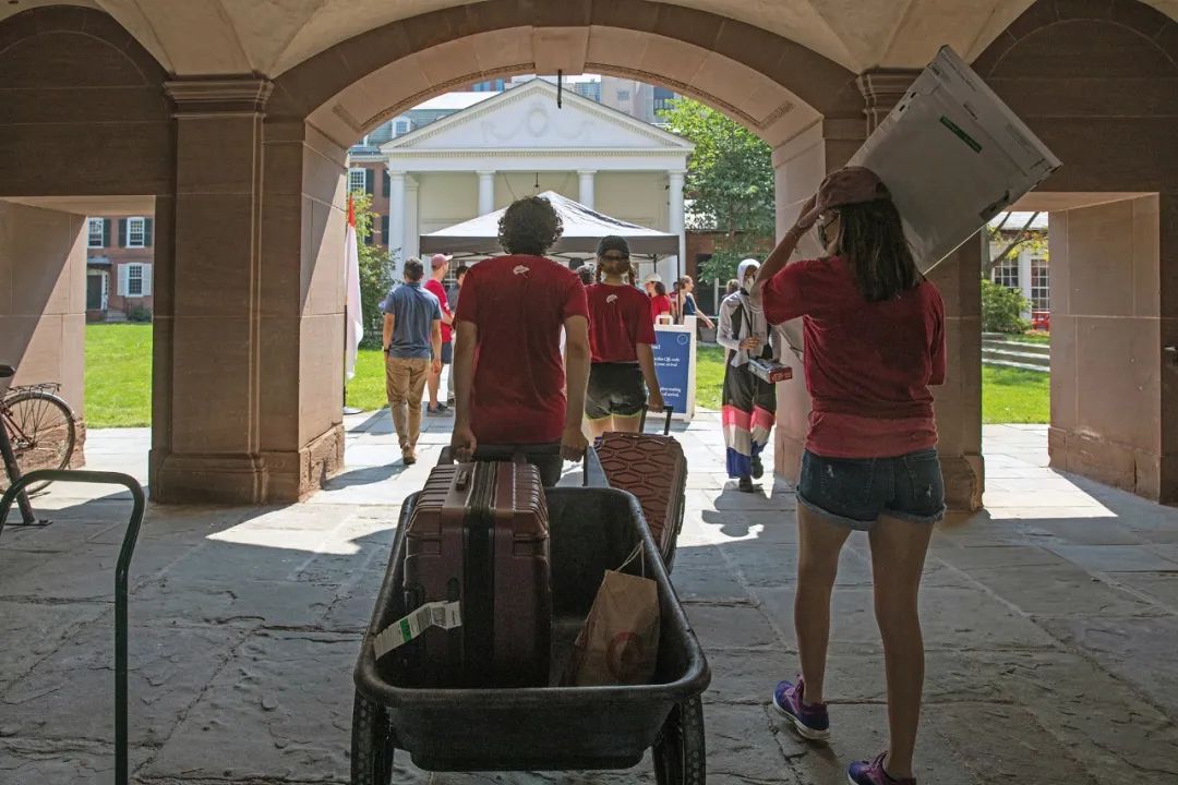 麦迪逊威斯康星大学咋样,学长学姐谈校园