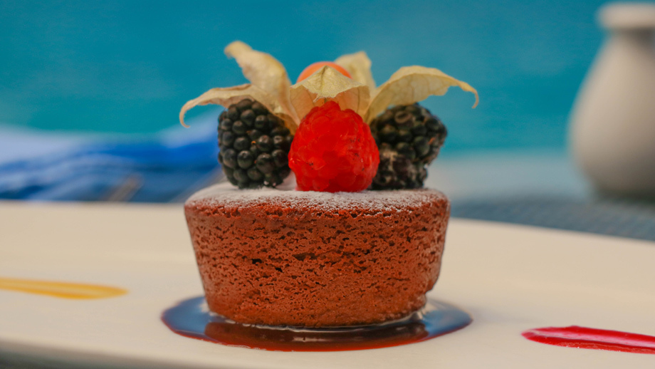 双层梦幻水屋，你要的马尔代夫性价比最高六星岛