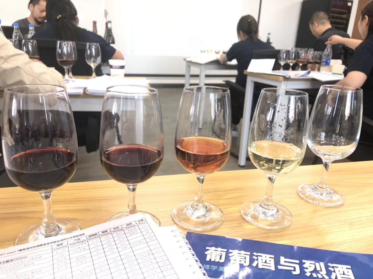 你还在愁门店没人进？购玖体验营销了解一下