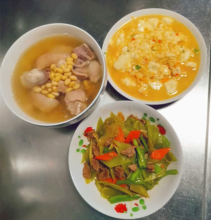 产妇无食欲，金牌月嫂有妙招，月子餐别出心裁，产妇餐餐吃光盘