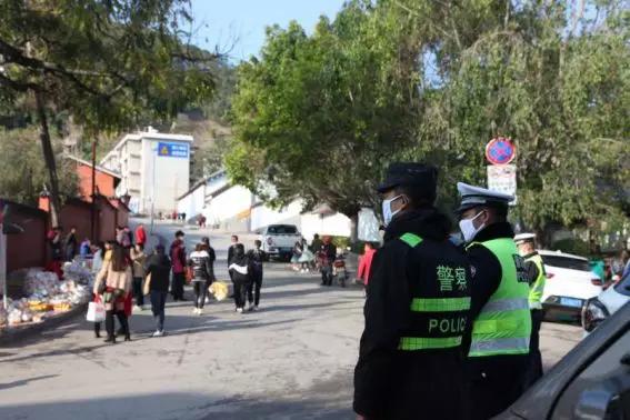 新型肺炎防控云南 (防控新型肺炎疫情云南警方在行动)