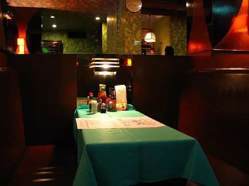 港片电影里的老街,香港的市井生活老电影