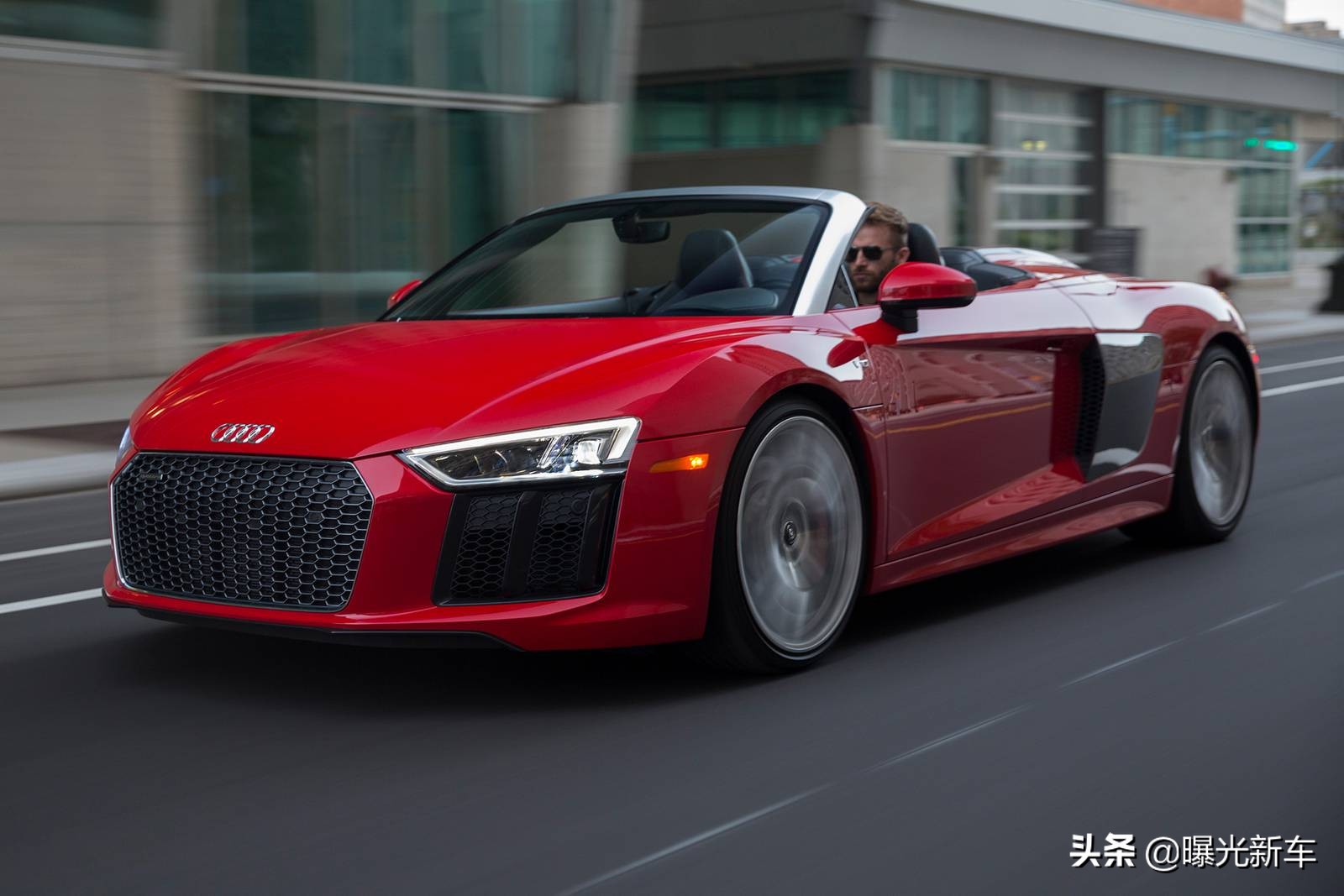 奥迪敞篷车r8多少钱,奥迪r8spyder