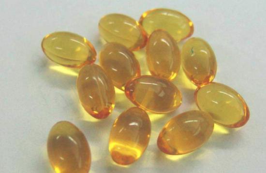 长痘可以用维生素E吗,长痘痘吃维生素c可以调理吗