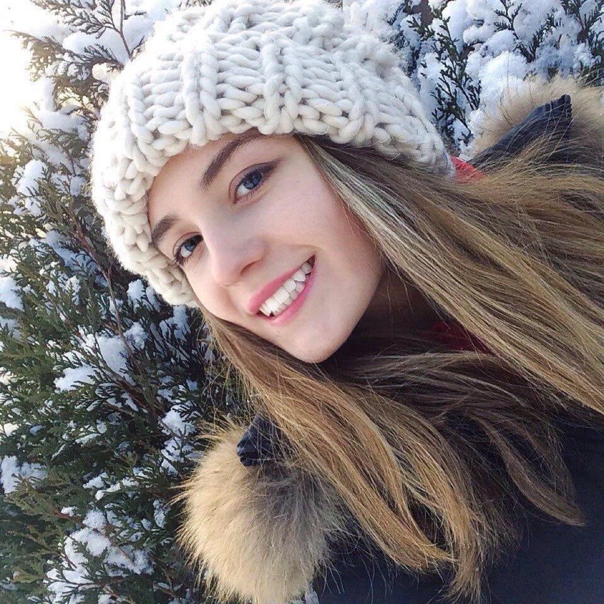 凡士林烟酰胺亮白身体乳,凡士林玫瑰烟酰胺身体乳真实测评