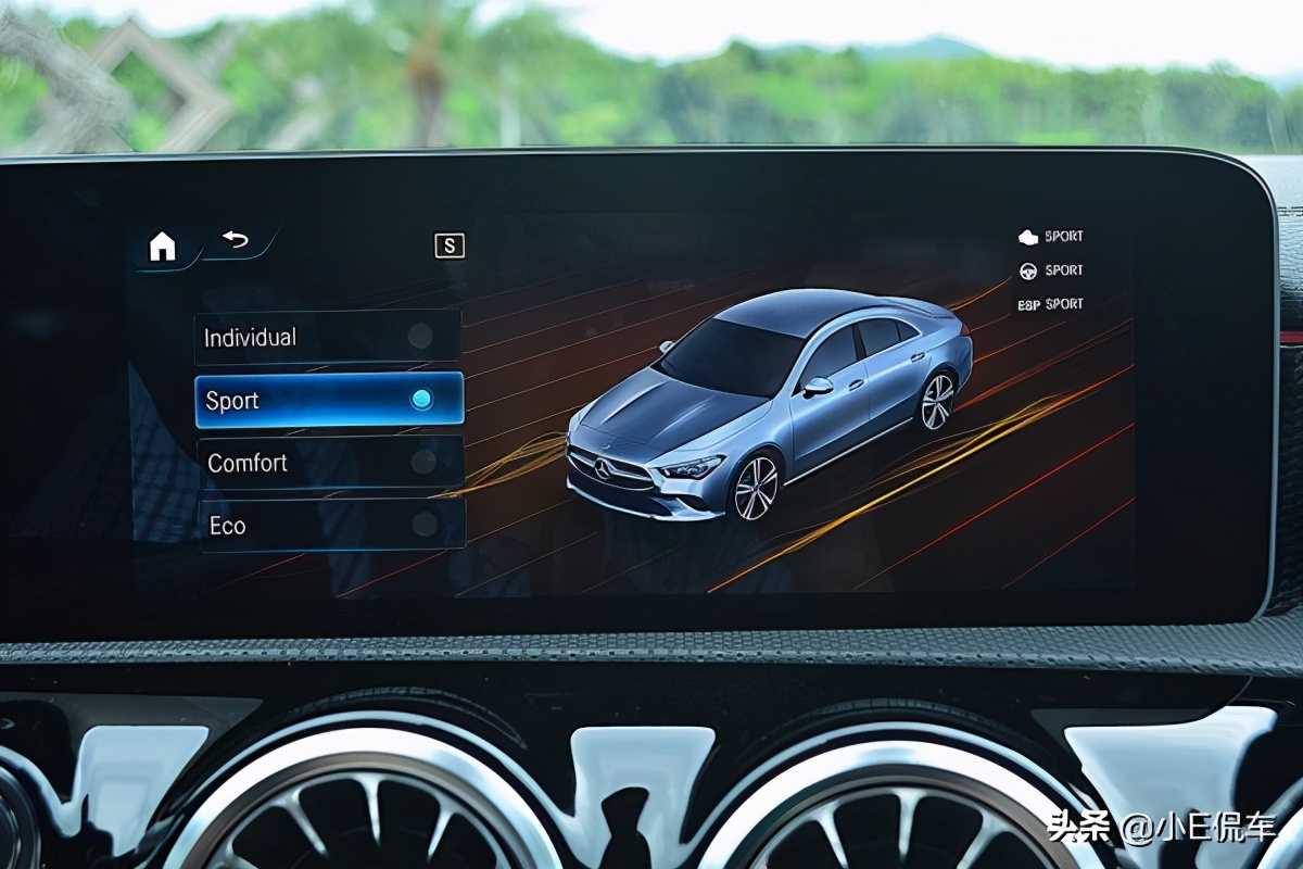 奔驰cla200动感和时尚的区别,新款奔驰cla200试驾视频