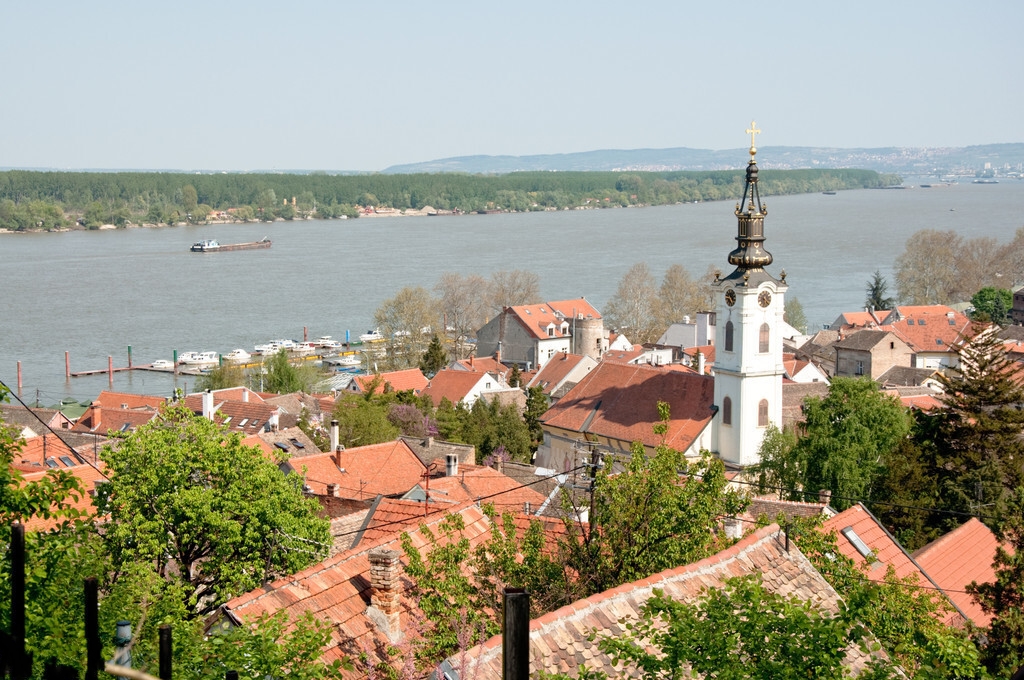 免隔离免签国家旅游推荐,免签国家白本护照直接去