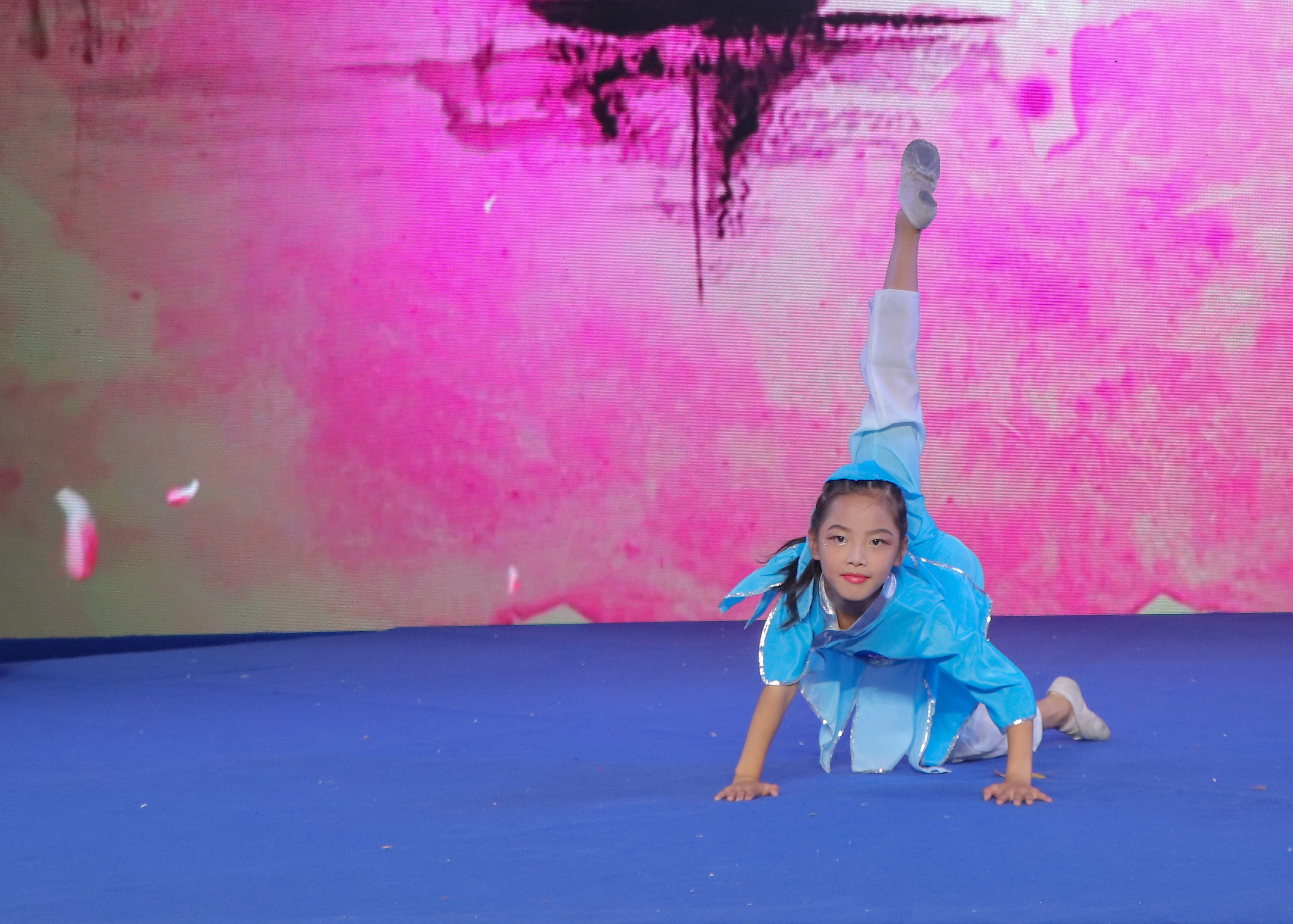 第六届球猴儿童音乐节南江,第六届球猴儿童音乐节踏山河