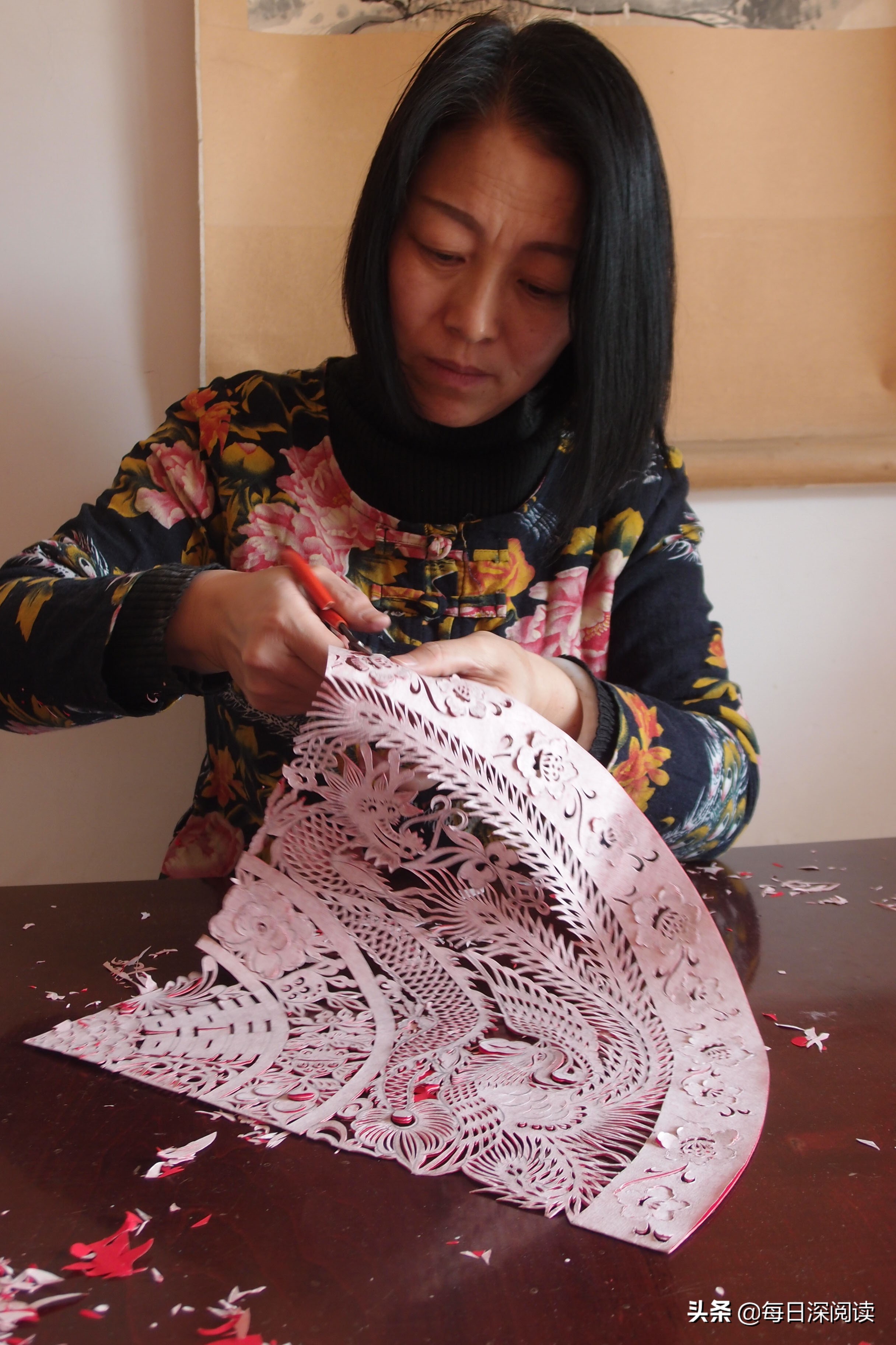 爱情亘古流长，生命繁衍不息丨解读民间盘合剪纸表达的歌颂与赞美