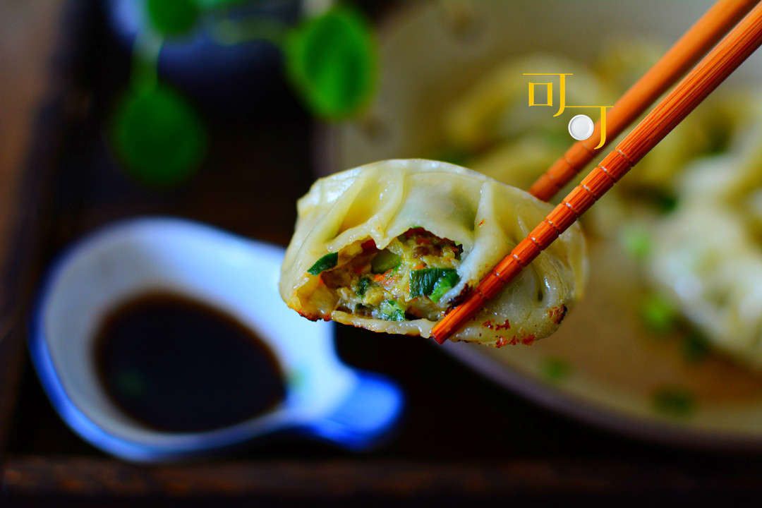 煎饺做法简单底脆馅香,煎饺怎么煎又脆又酥