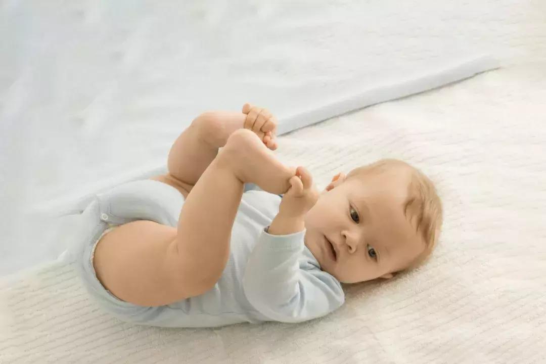 宝宝一个脚趾两个趾甲,心分享