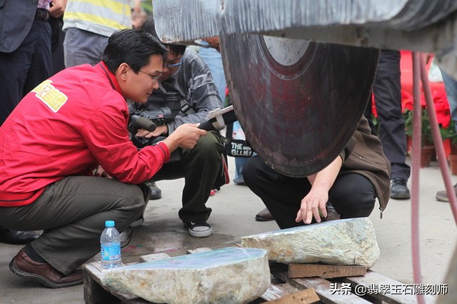 翡翠直播卖货真假怎么看,翡翠直播的坑有多深