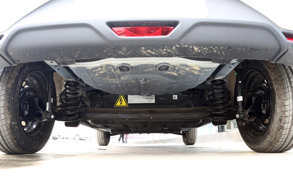 东风ex1与五菱宏光mini,东风新能源ex1和五菱宏光