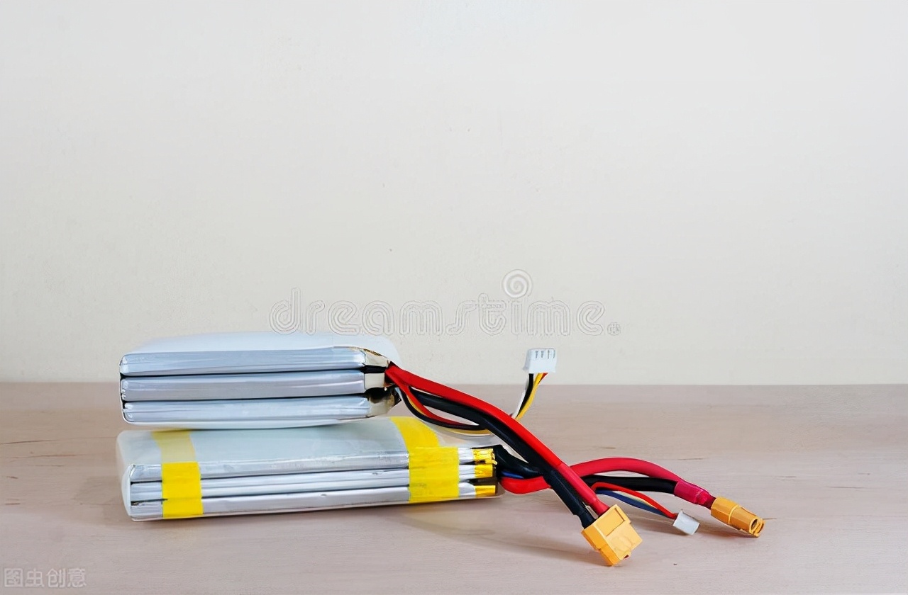 12v电池饿死怎样激活充电,扫地机器人电池饿死怎样激活