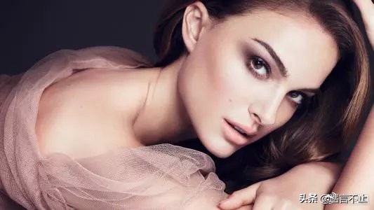 英国女王正式宣布拒绝皮草，愿世间没有血淋淋的时尚