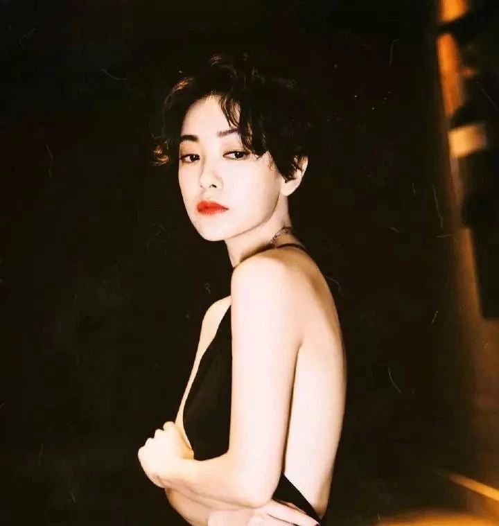 40岁高俊熙短发,短发女神高俊熙朴宰范