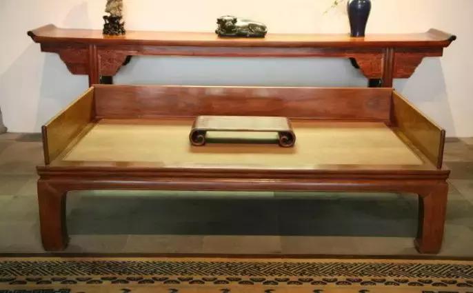 谭向东采访视频,宋式罗汉床讲解