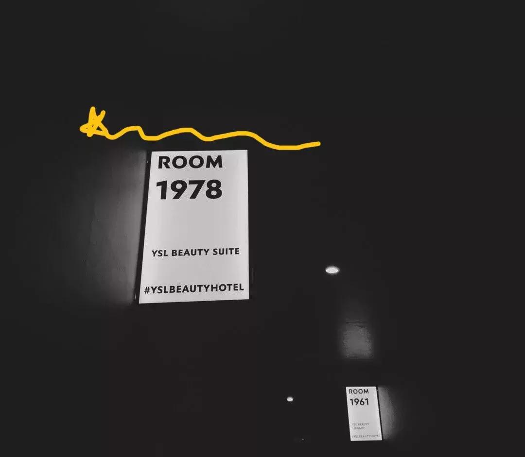 这家被传出浴室照的酒店，怎么还这么火？