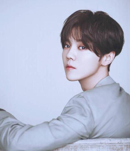 过生日送礼物男生回礼,过生日别人送礼物开心