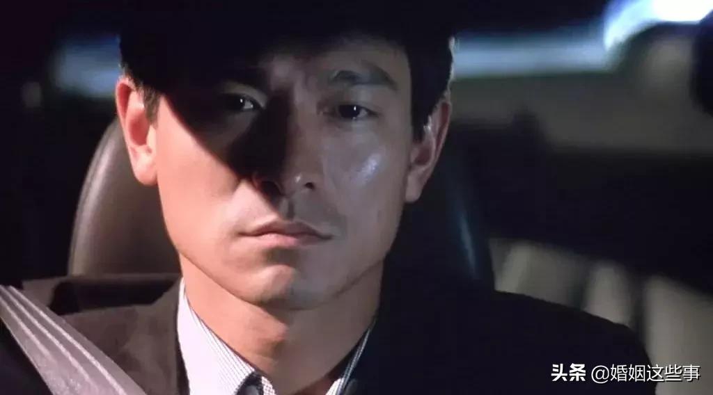 比起韩寒，范玮琪你太Low了