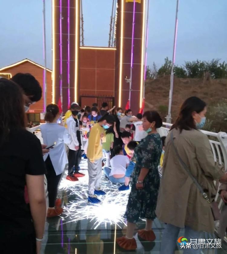 兰州第一玻璃桥,甘肃省玻璃桥栈道