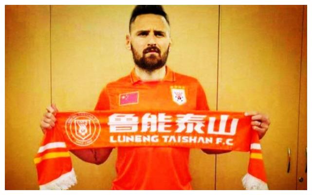 中超开放五外援对中国足球好吗,中超外援新政策对国足的影响